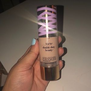 Tarte face tape foundation New!!